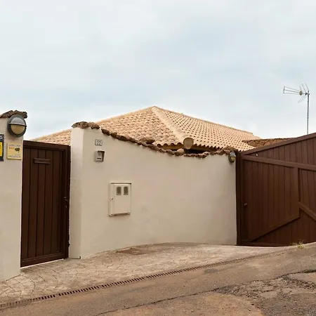 Serena Del Mar, Lujo Con Vistas Al Mar Y Piscina Climatizada * Tacoronte
