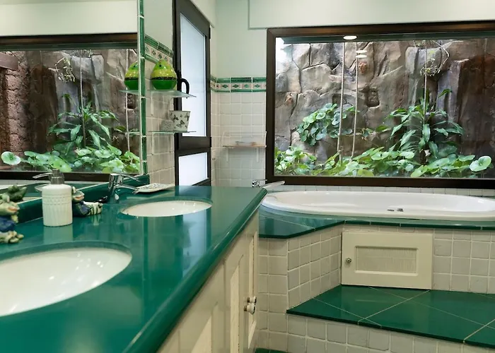 Serena Del Mar, Lujo Con Vistas Al Mar Y Piscina Climatizada * Такоронте