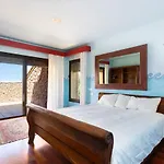 וילה Serena Del Mar, Lujo Con Vistas Al Mar Y Piscina Climatizada טקורונטה