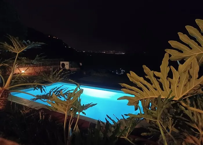 Serena Del Mar, Lujo Con Vistas Al Mar Y Piscina Climatizada فيلة تاكورونتي